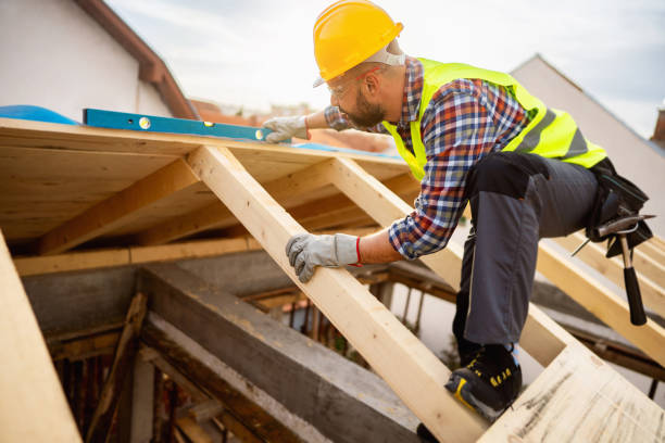 Quick and Trustworthy Emergency Roof Repair Services in George West, TX
